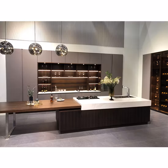 Vanité de salle de bain en laque moderne blanche avec miroir